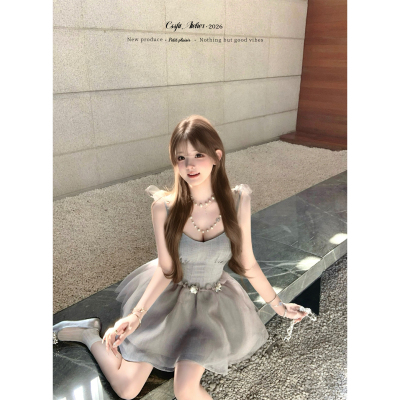 迟伞伞灰色钉钻拼纱蓬蓬连衣裙