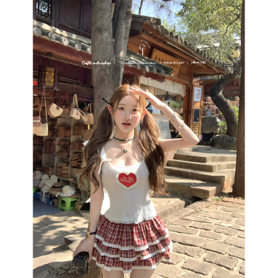 迟伞伞爱心小飞袖上衣蛋糕裙套装