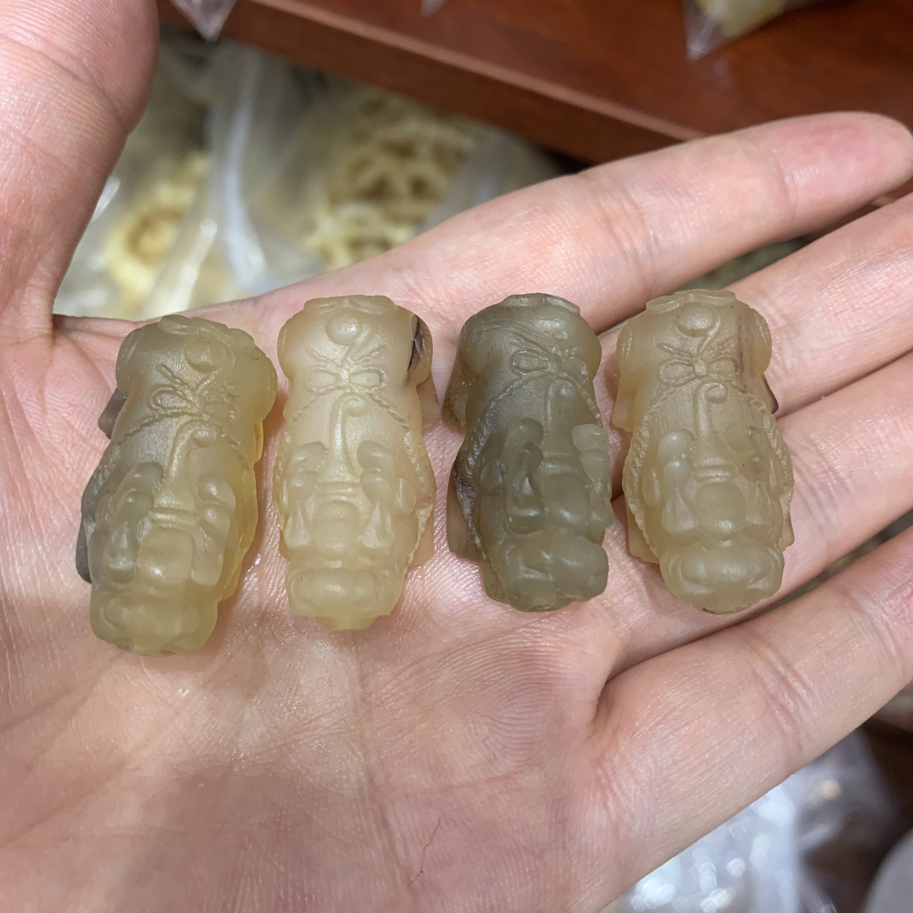羊角雕刻貔貅吊坠项链手链手工diy配件材料编绳项链挂件手链