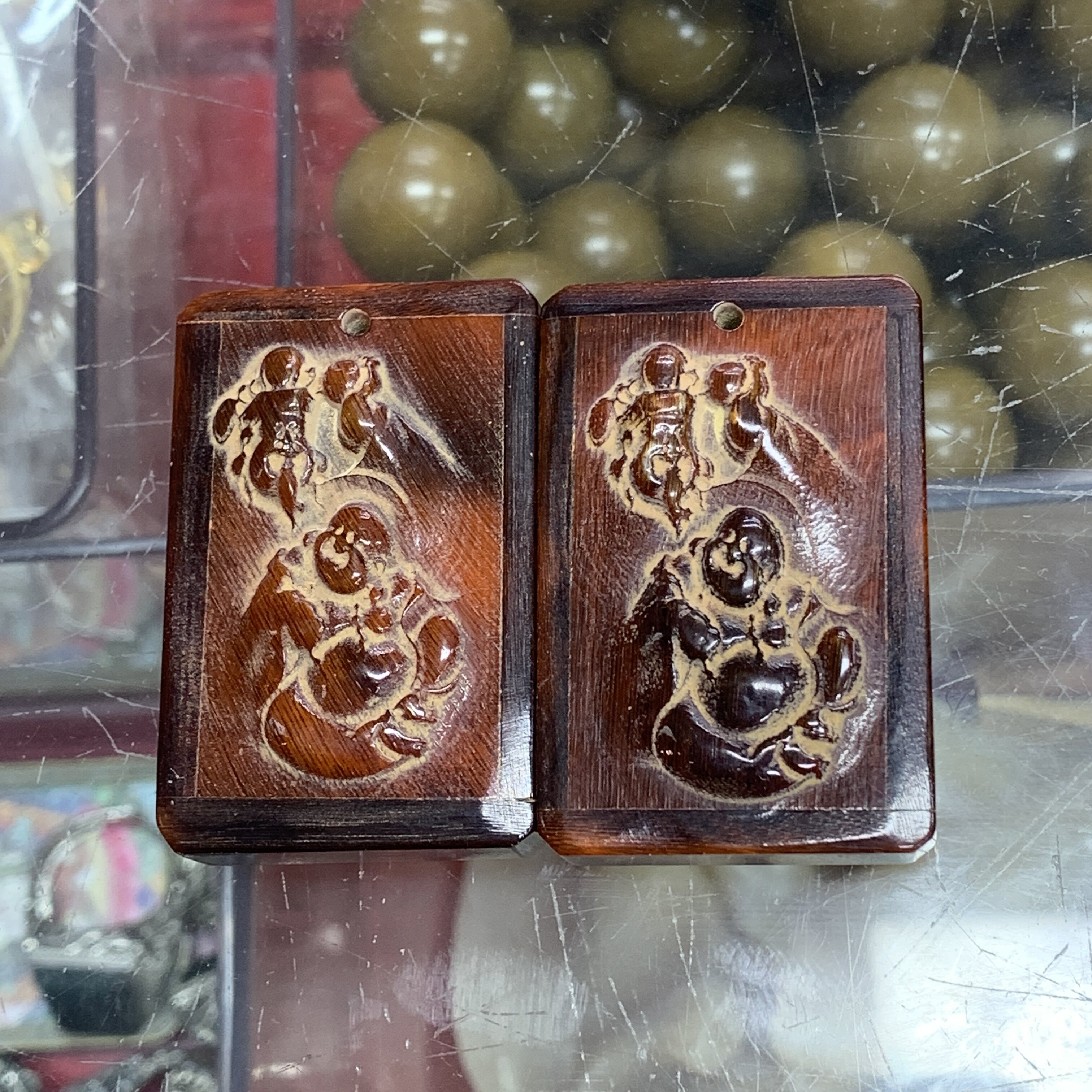 精品天然老牛角佛牌纯手工浮雕吊坠