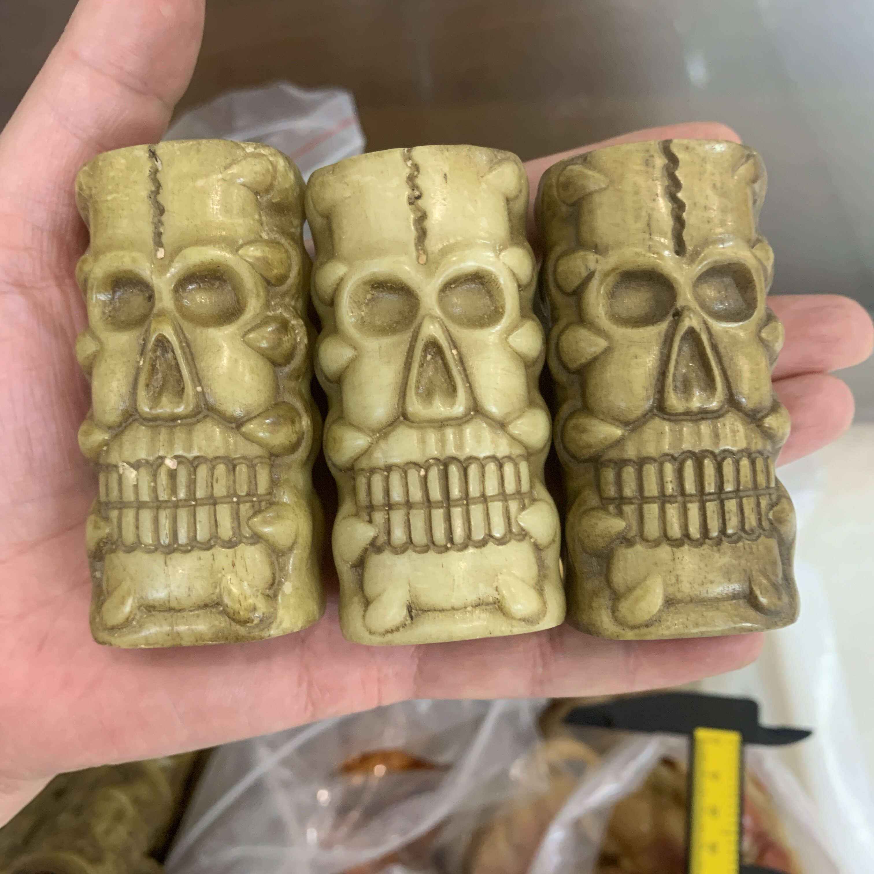 精品驼骨雕刻手把件配饰高端文玩把玩收藏品藏式配饰diy包挂件