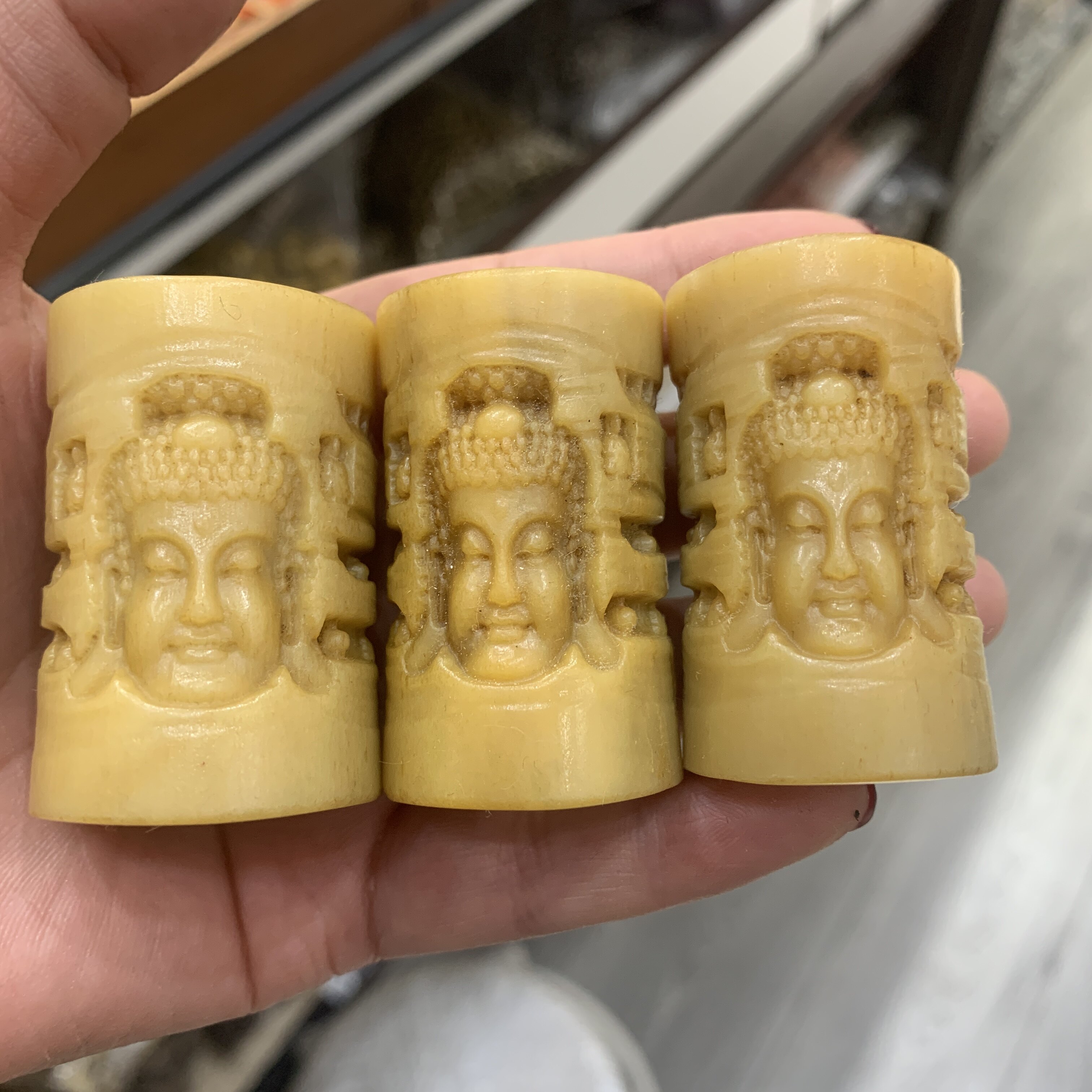 保真回流老骨驼骨雕刻观音手把件骨制品把玩