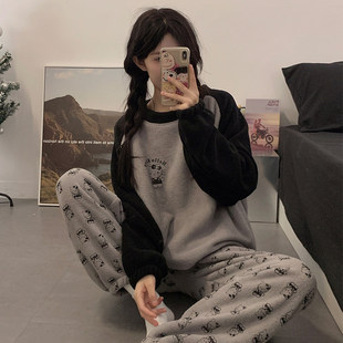 秋冬季珊瑚绒加厚睡衣女款可爱圆领束脚裤法兰绒套装可外穿家居服