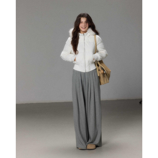 贰羊设计【玉尘】白色连帽短款羽绒服女收腰秋冬季保暖白鸭绒外套