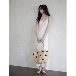 贰羊设计【现货7折】晨希 两件套装V领针织连衣裙女镂空钩花修身