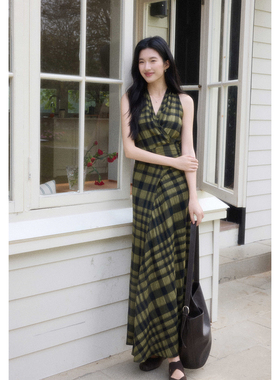 贰羊设计【意昭】复古V领绿色格纹连衣裙女无袖收腰绑带修身长裙