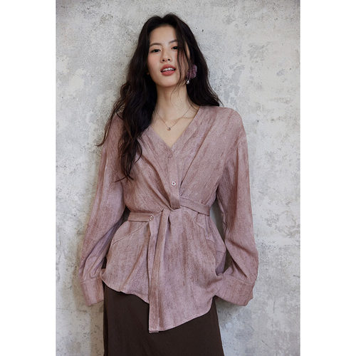 亚麻人棉复古炒色V领上衣