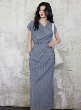 贰羊设计【简兮】高级感1oo棉蓝色条纹荡领上衣+半身裙女收腰套装