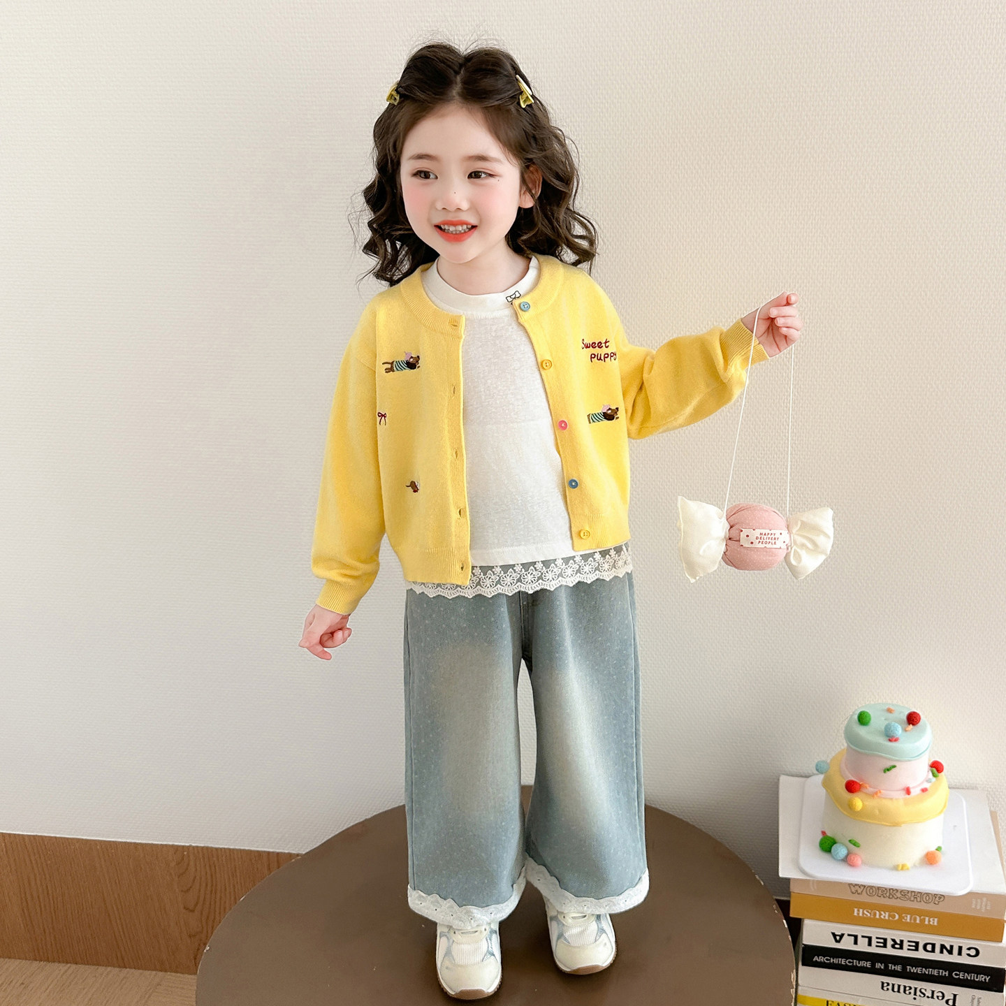 中小女童甜美风针织开衫春秋新款宝宝糖果色毛衣外套春装时髦上衣