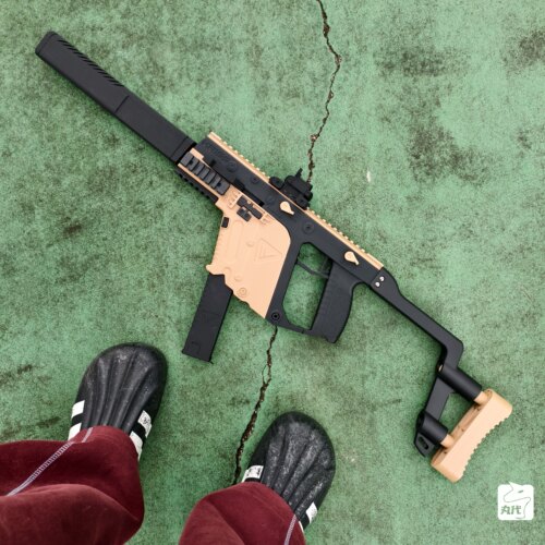 1比1维克多模型cos道具枪三角洲行动吃鸡玩具静态摆件不可发射