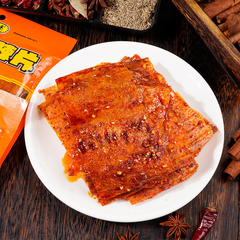 平江手撕大辣片老式豆皮解馋零食香辣经典湖南特产小吃辣条爆辣