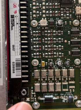 可维修-全新INTERCONTROL控制器，型号DI01 48-议价