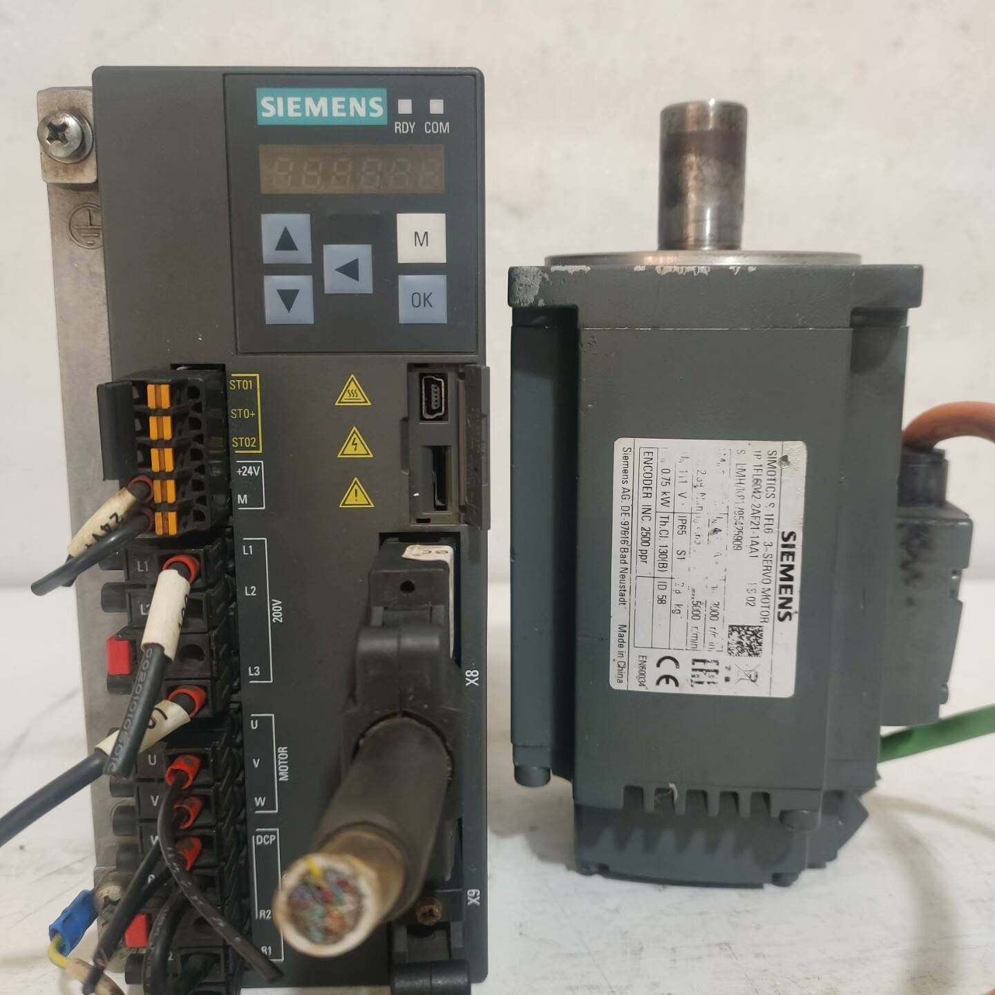 议价-750W西门子V90伺服一套,驱动器型号:6SL3210-