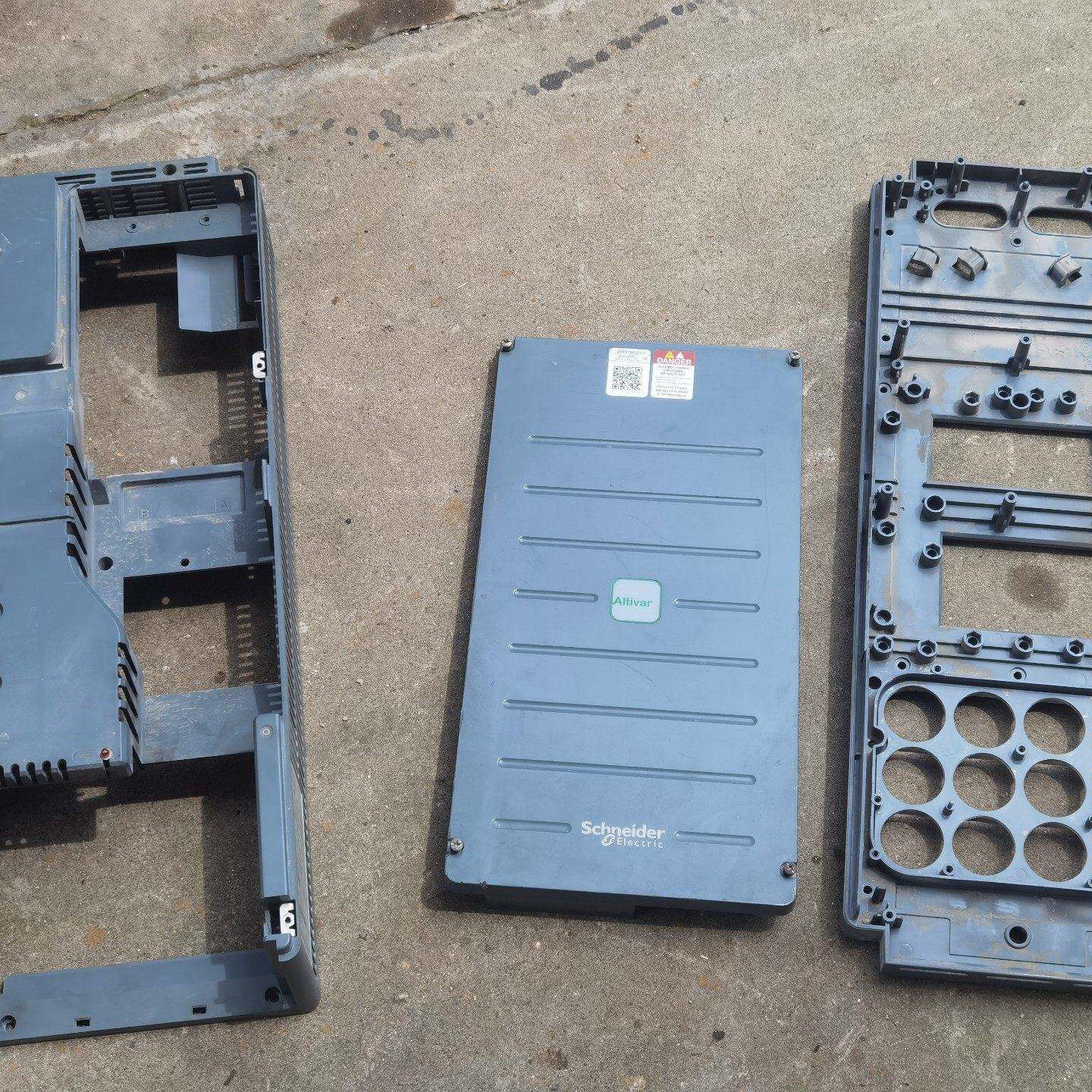 议价-37kw施耐德变频器ATV610D37N4上壳中壳