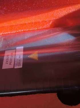 中兴全新模块PEX1210。