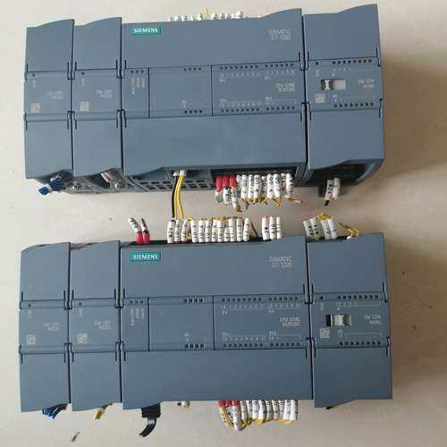 西门子SIMATIC S7-1200 PLC主机，型号CPU