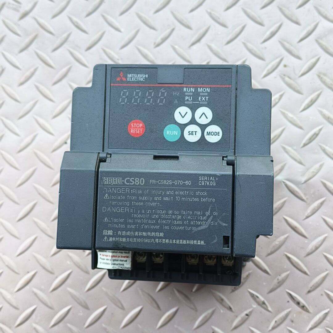 议价-三菱变频器FR-CS82S-070-60 成色如图拆机所