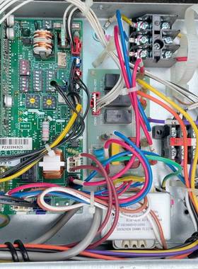 议价-日立多联机内机主板，型号RPIZ-36/28HRNQ，