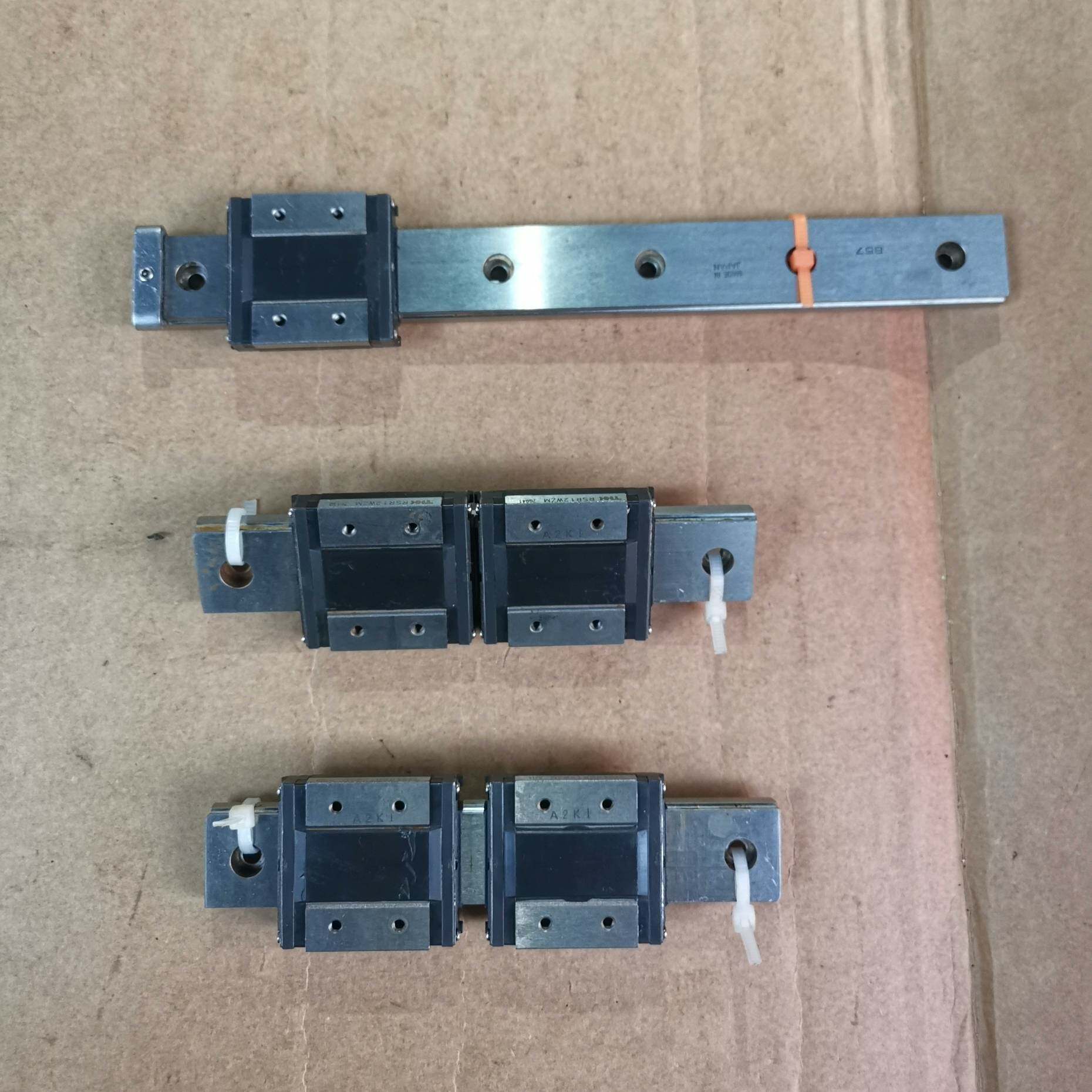 议价-THK直线导轨，型号RSR12WZM