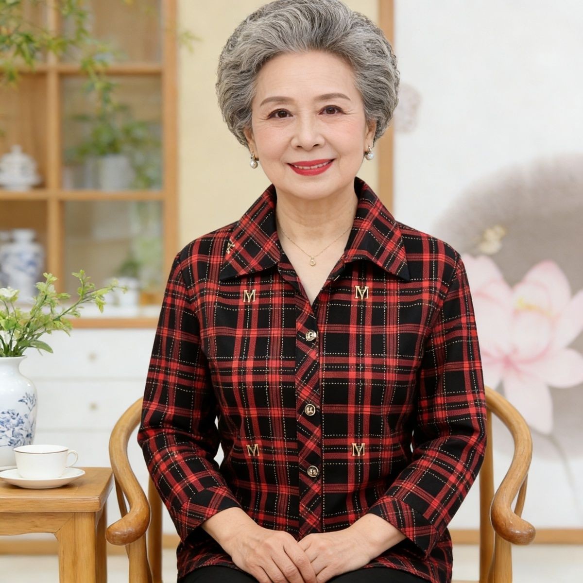春秋款格子衬衫中年妈妈上衣百搭薄款外穿双侧口袋大码开衫女衬衣