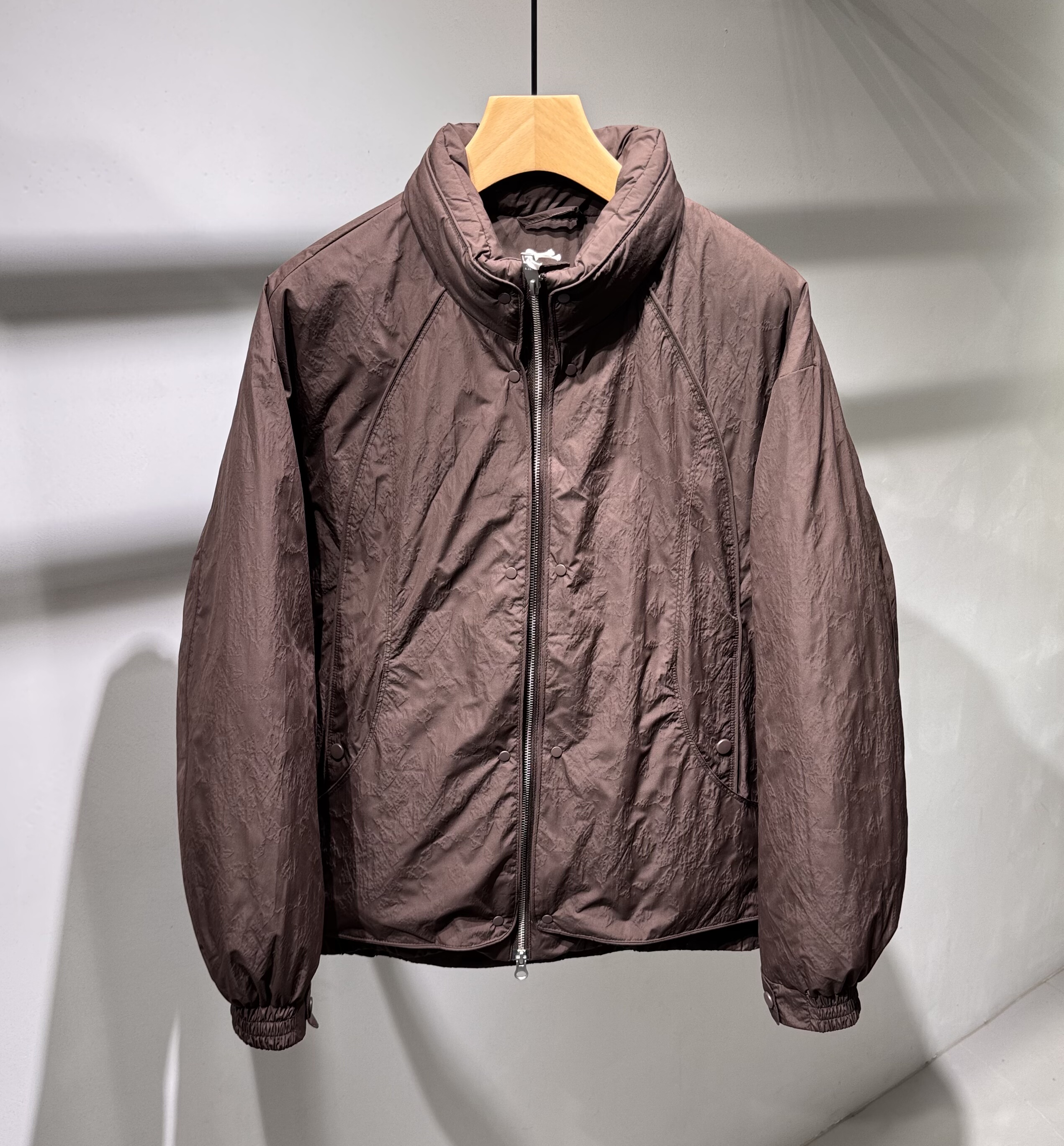 冬季新款男士假两件立领羽绒服美式设计感印花加厚保暖羽绒衣外套