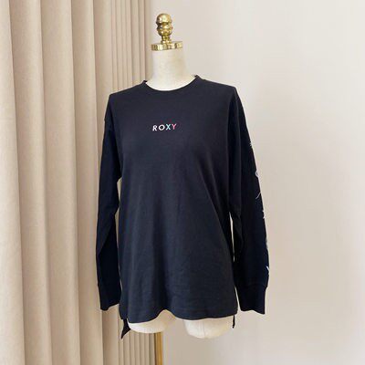 ROXY新款春夏秋日单滑板潮牌黑色纯棉LOGO刺绣印花宽松长袖T恤女