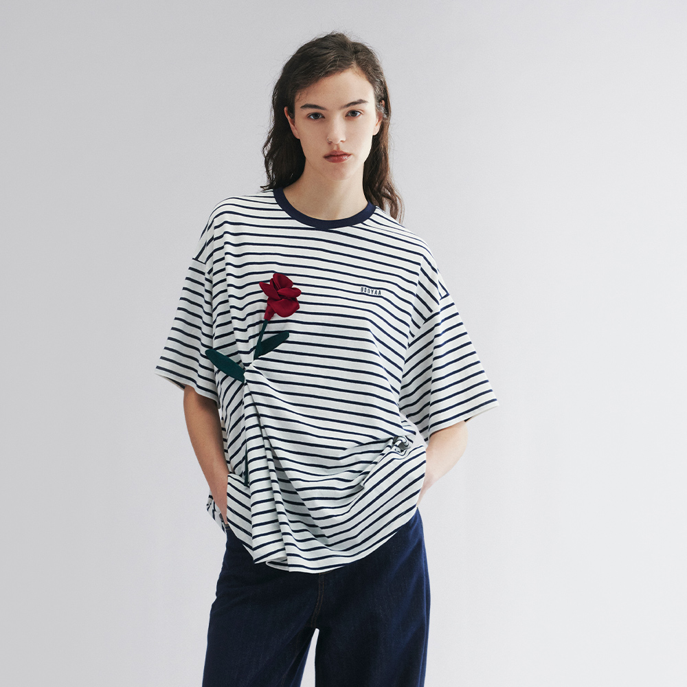 UOOYAA/乌丫随便花海魂条纹T恤