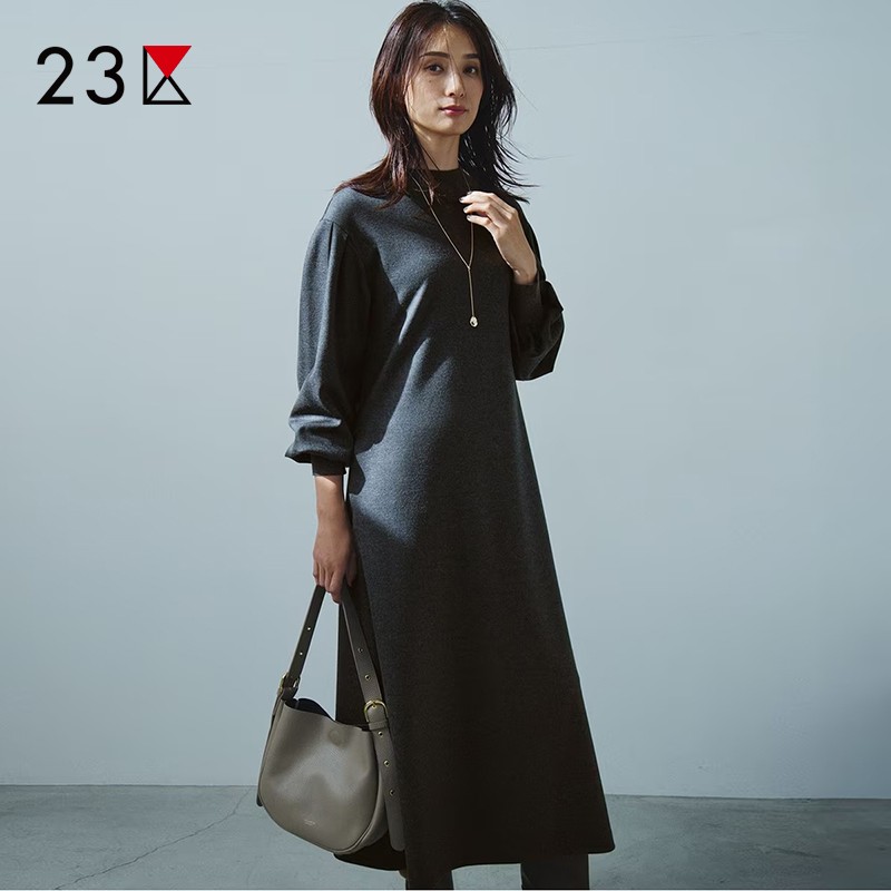 羊毛圆领套头长袖连衣裙商场同款