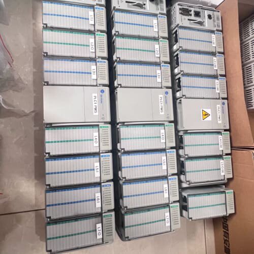 议价 1769系列PLC 主机L32E 1769-IQ32有4个1可维修