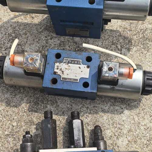 议价华德液压电磁阀，型号4WE6H61B/CG24N9Z5L，2可维修