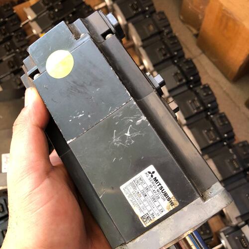 议价伺服电机 HF-KP73B，HF-KP73BK，库存有货可维修