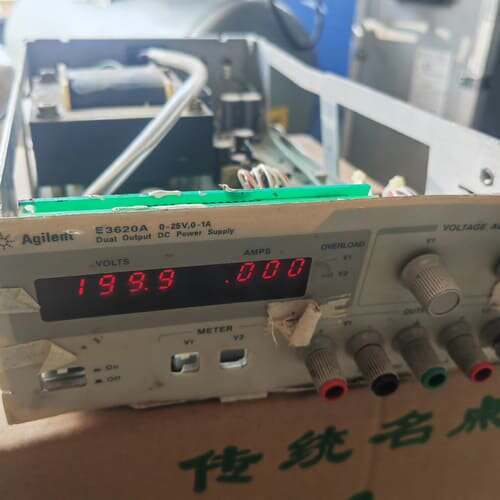 议价 安捷伦E3630A已经卖了 剩下E3620A 通电屏亮可维修