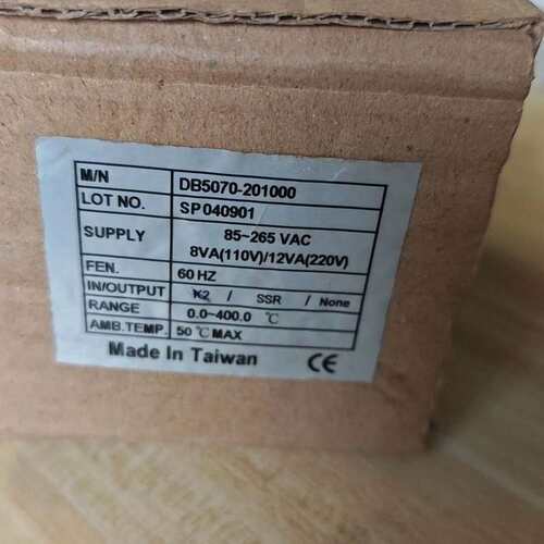 议价台湾上润温控仪 DB5070-201000，未封，可维修