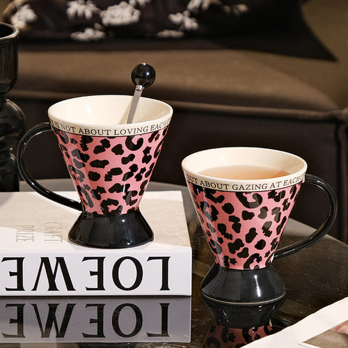 Light luxury niche mug, high-end ceramic water cup, high-en