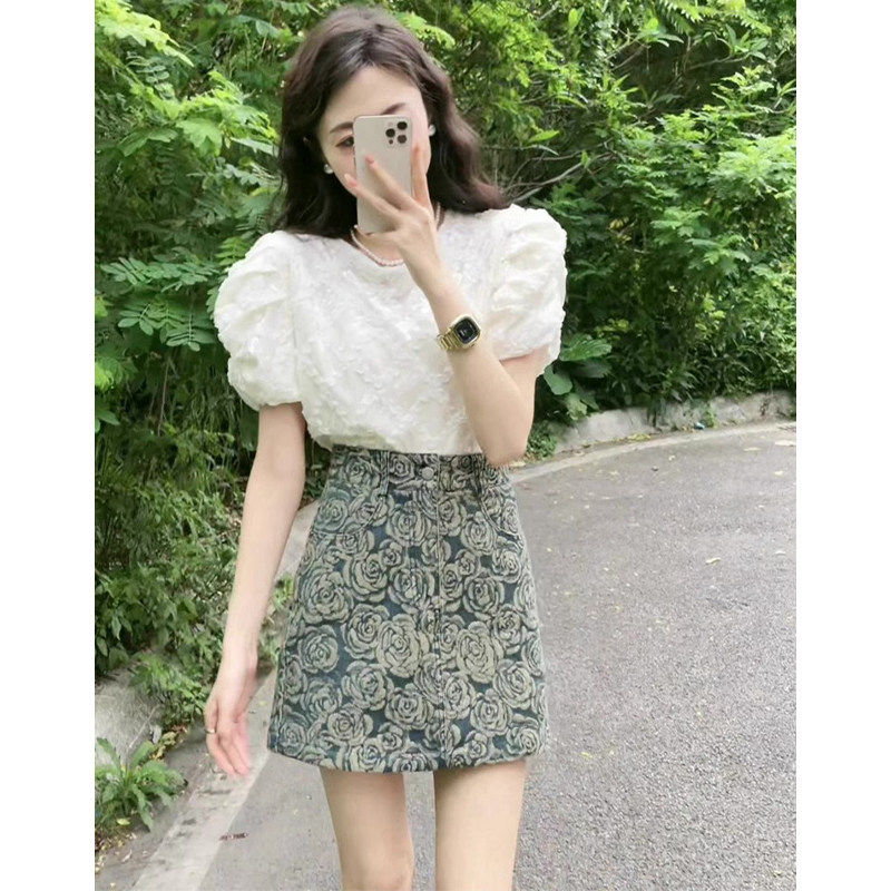 夏装搭配一整套装女泡泡袖上衣印花半身裙气质减龄显瘦时尚两件套