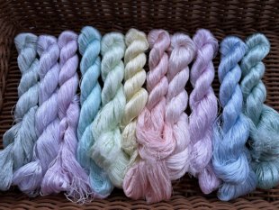 黎明刺绣无捻线免劈线10小只一个颜色绒花簪娘刺绣DIY组合套装