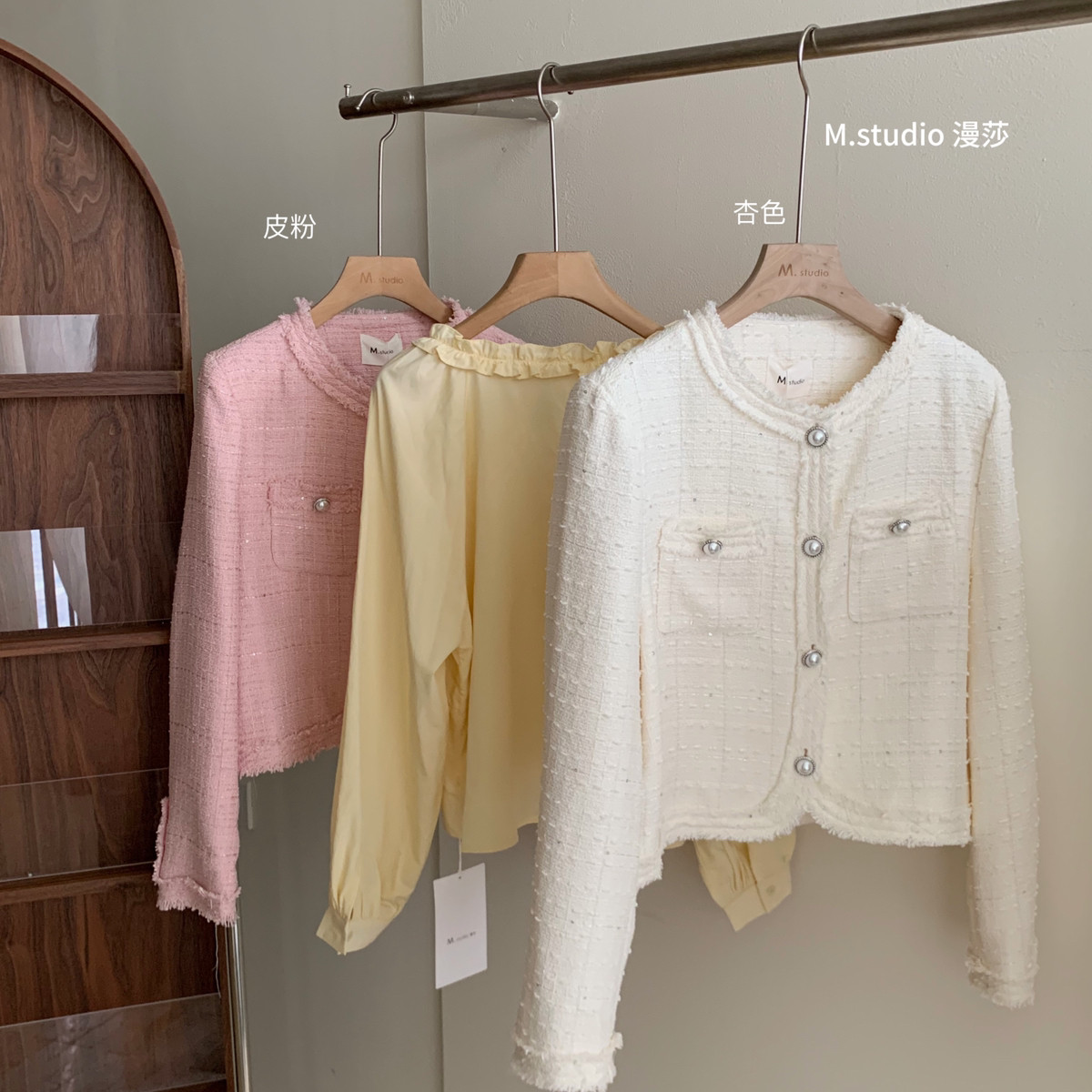 冷银丝清冷感气质小姐姐韩国小香风优雅短外套TT5701