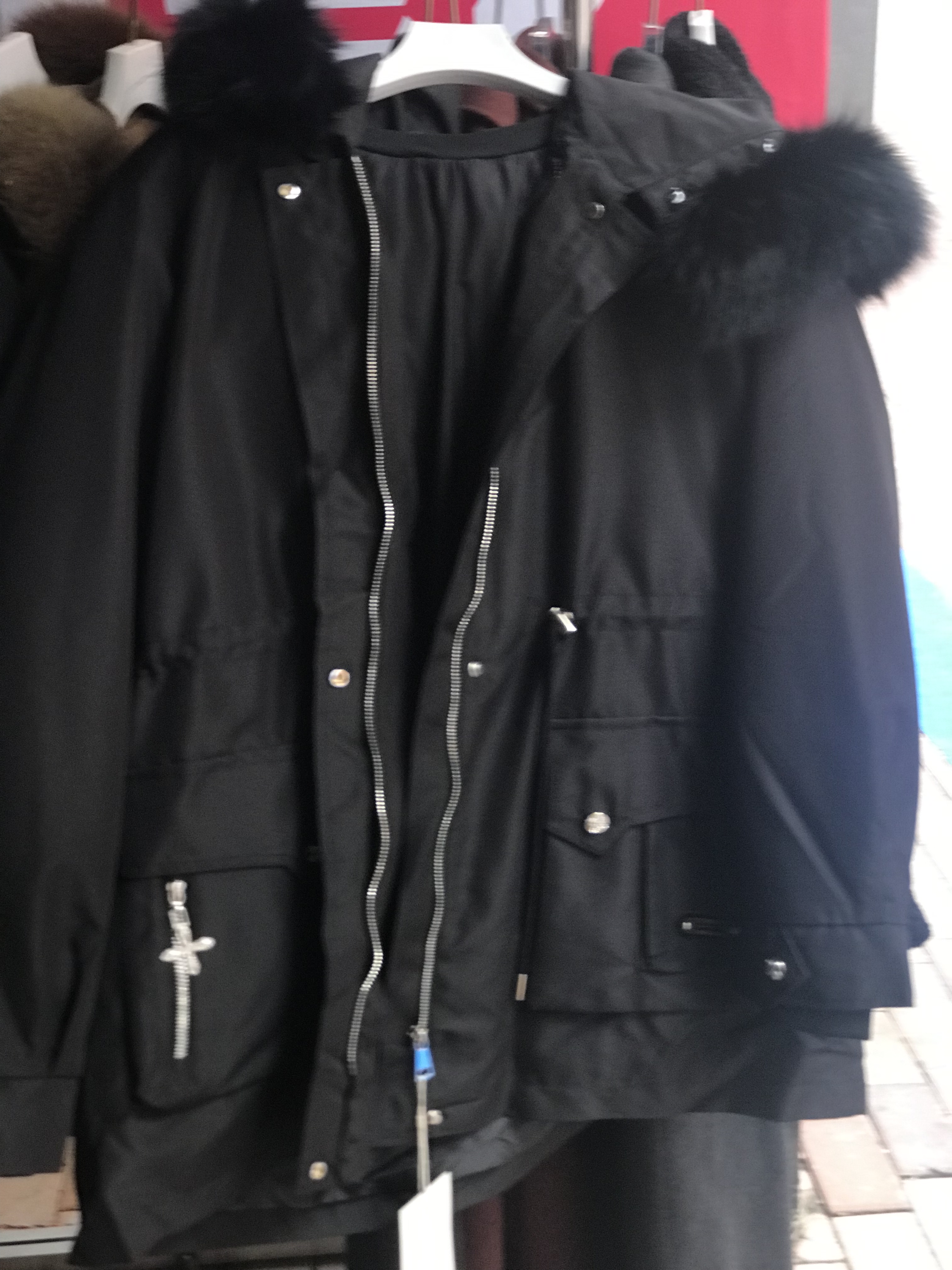 派克服可拆卸内胆新款冬装大毛领外套时尚显瘦一衣两穿短款外套女