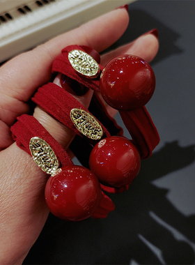 红球红色头绳2024新款高端无痕无接缝本命年发绳高弹力发圈发绳女