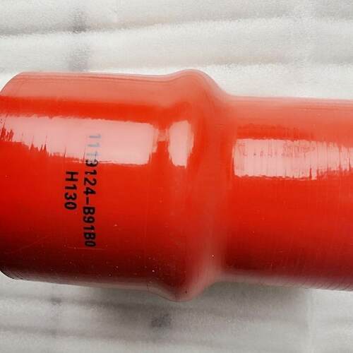 东风天锦增压器胶管玉柴自卸中冷器硅胶管配玉柴240260280310等