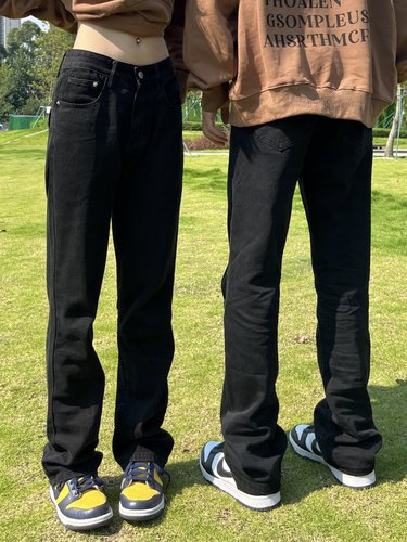 国潮高街黑色百搭直筒微喇牛仔裤