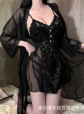 美杜莎秋冬新品蕾丝性感透视纯欲轻奢女睡裙带胸垫棉吊带睡衣套装