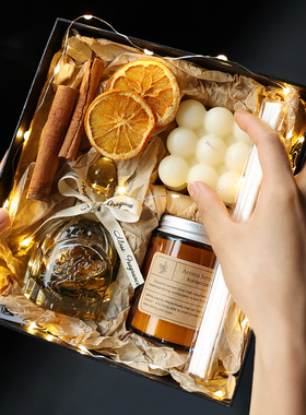 圣诞节高级香薰蜡烛礼盒高级氛围香氛室内持久闺蜜婚礼伴手礼品