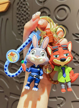 创意疯狂动物城钥匙扣可爱卡通朱迪兔公仔情侣包包挂件动漫小礼品