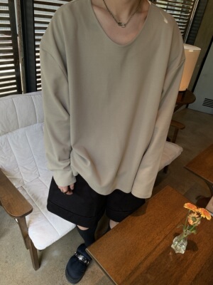 ESC MAN STUDIO/自制 干净利落的大领口卫衣自带气场应对任何场合