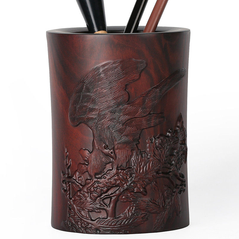 红木工艺品笔筒摆件 沉贵宝 实木雕刻动物 老鹰木质文房四宝