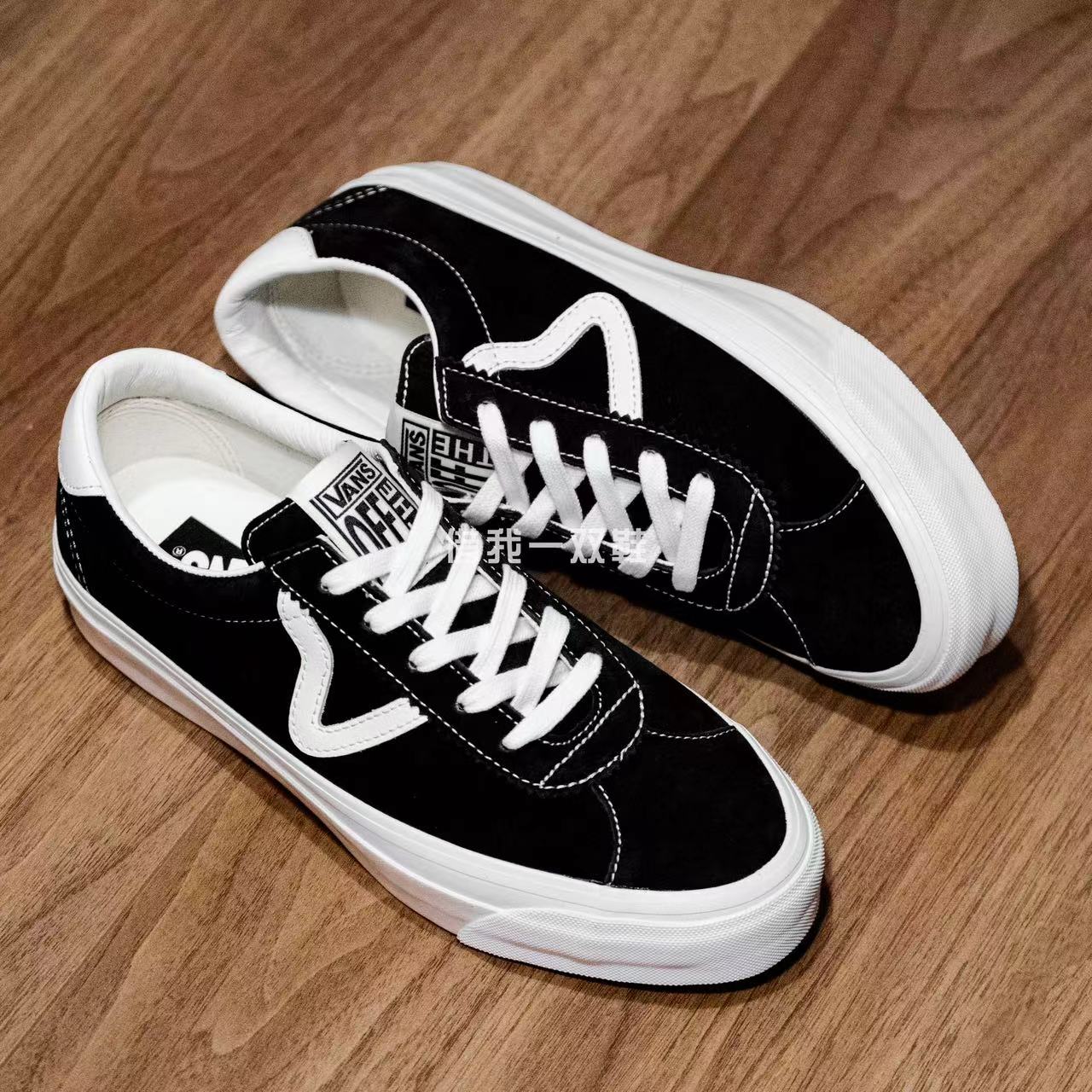 VANSSport73黑色麂皮板鞋