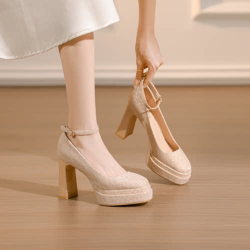 香槟色防水台玛丽珍单鞋
