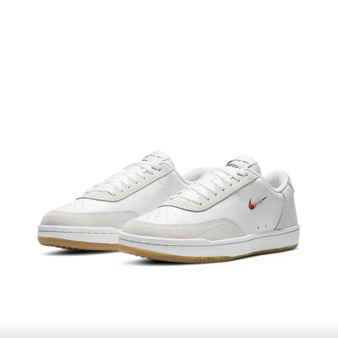 耐克Nike Court Vintage女子低帮轻便透气耐磨运动休闲板鞋CW1067