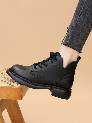 Martens, модные ботинки в английском стиле, универсальные короткие сапоги на плоской подошве, из натуральной кожи, коллекция 2025 года, в британском стиле, большой размер